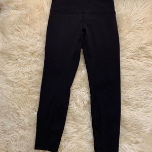 LIKE NEW- Full On Luxtreme 25" Lulu